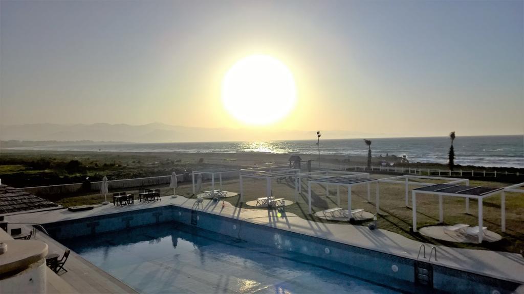דירה Aphrodite Beachfront Penthouse